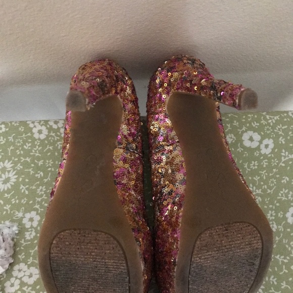 Jessica Simpson sequin heels 6” - Picture 4 of 4